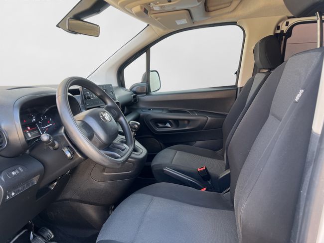 Toyota Proace COMBI CITY 1.5D 100CV GX L1 - Foto 10