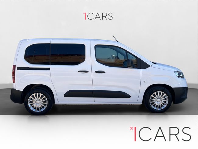 Toyota Proace COMBI CITY 1.5D 100CV GX L1 - Foto 8