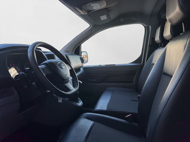 Toyota Proace 1.5 D-4D - Foto 11