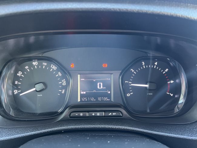 Toyota Proace 1.5 D-4D - Foto 14