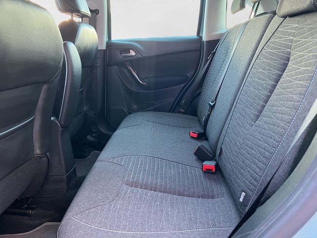 Citroën C3 BlueHDi 100 Exclusive - Foto 16