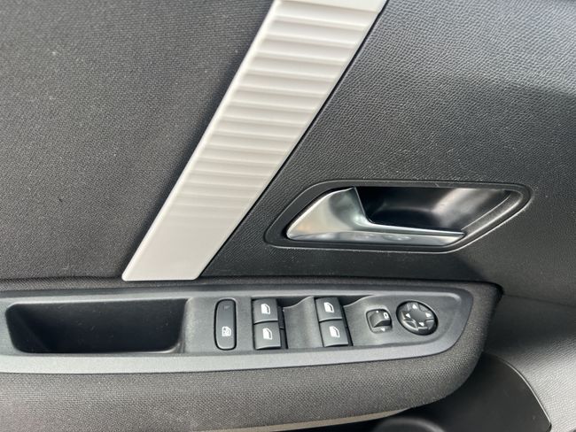 Citroën C4 BlueHDi 110 S&S Live Pack - Foto 12