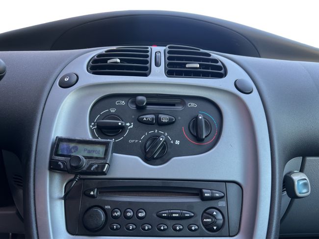 Citroën Xsara Picasso 1.6 HDi 92 LX Plus - Foto 19