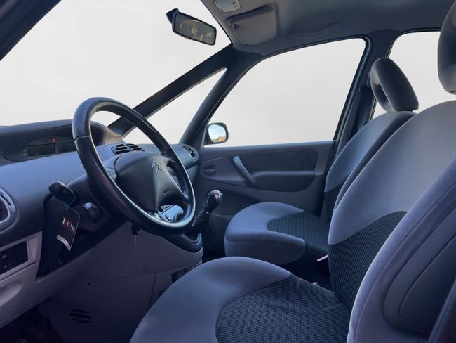 Citroën Xsara Picasso 1.6 HDi 92 LX Plus - Foto 6