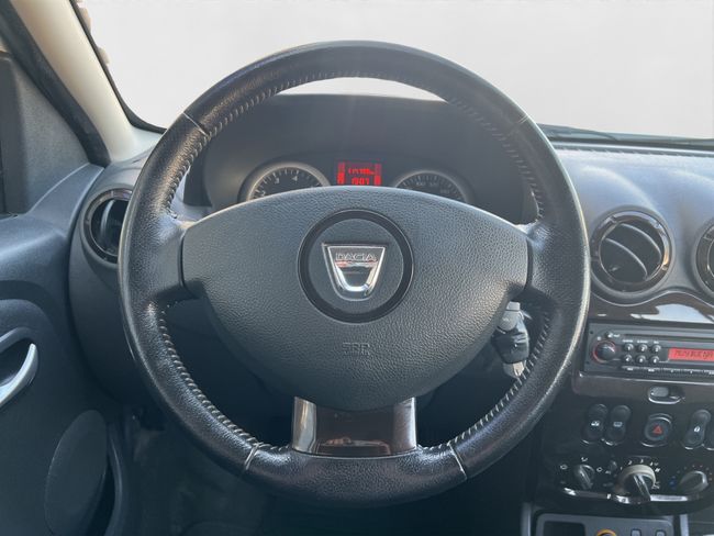 Dacia Duster Laureate 1.6 105 E5 - Foto 14