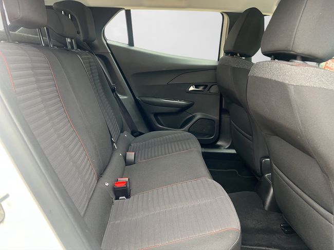 Peugeot 2008 Active BlueHDI 81kW (110CV) - Foto 18
