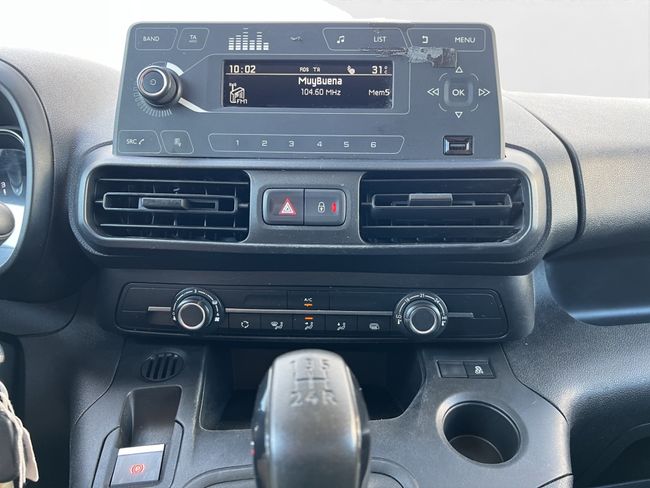 Citroën Berlingo 1.5 BLUE-HDI CLUB XL - Foto 18