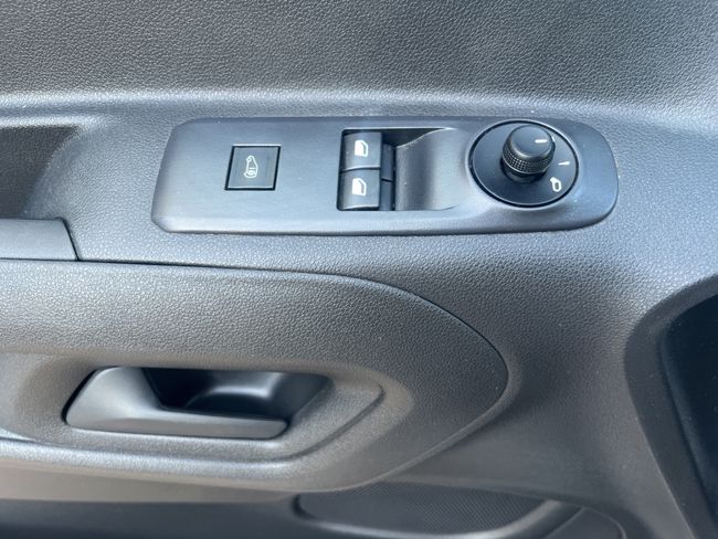 Peugeot Partner STANDARD 600Kg BLUEHDI 100 - Foto 13