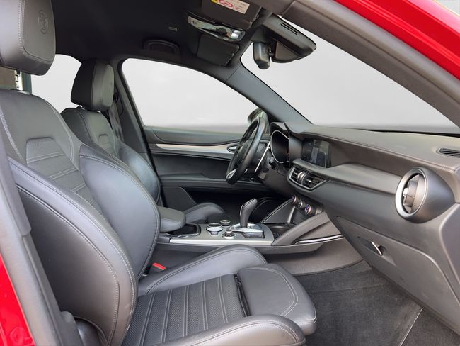 Alfa Romeo Stelvio 2.2 Diésel 154kW (210CV) Veloce Q4 - Foto 18
