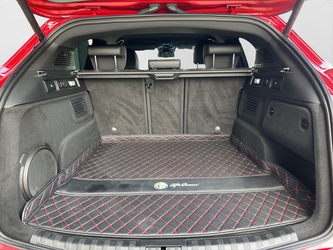 Alfa Romeo Stelvio 2.2 Diésel 154kW (210CV) Veloce Q4 - Foto 30