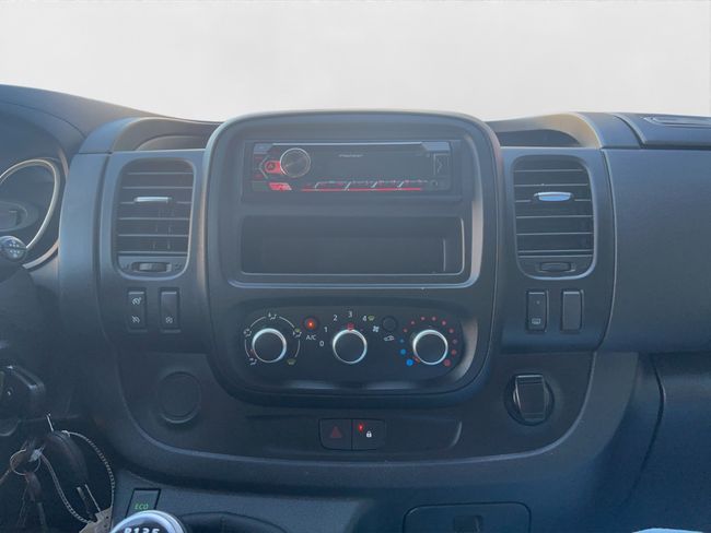Renault Trafic FURGÓN L1H1 ENERGY BLUEDCI 88KW - Foto 14