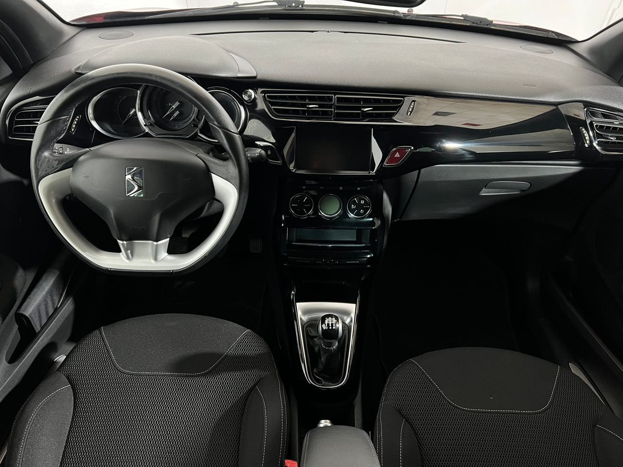 DS Automobiles DS 3 STYLE 