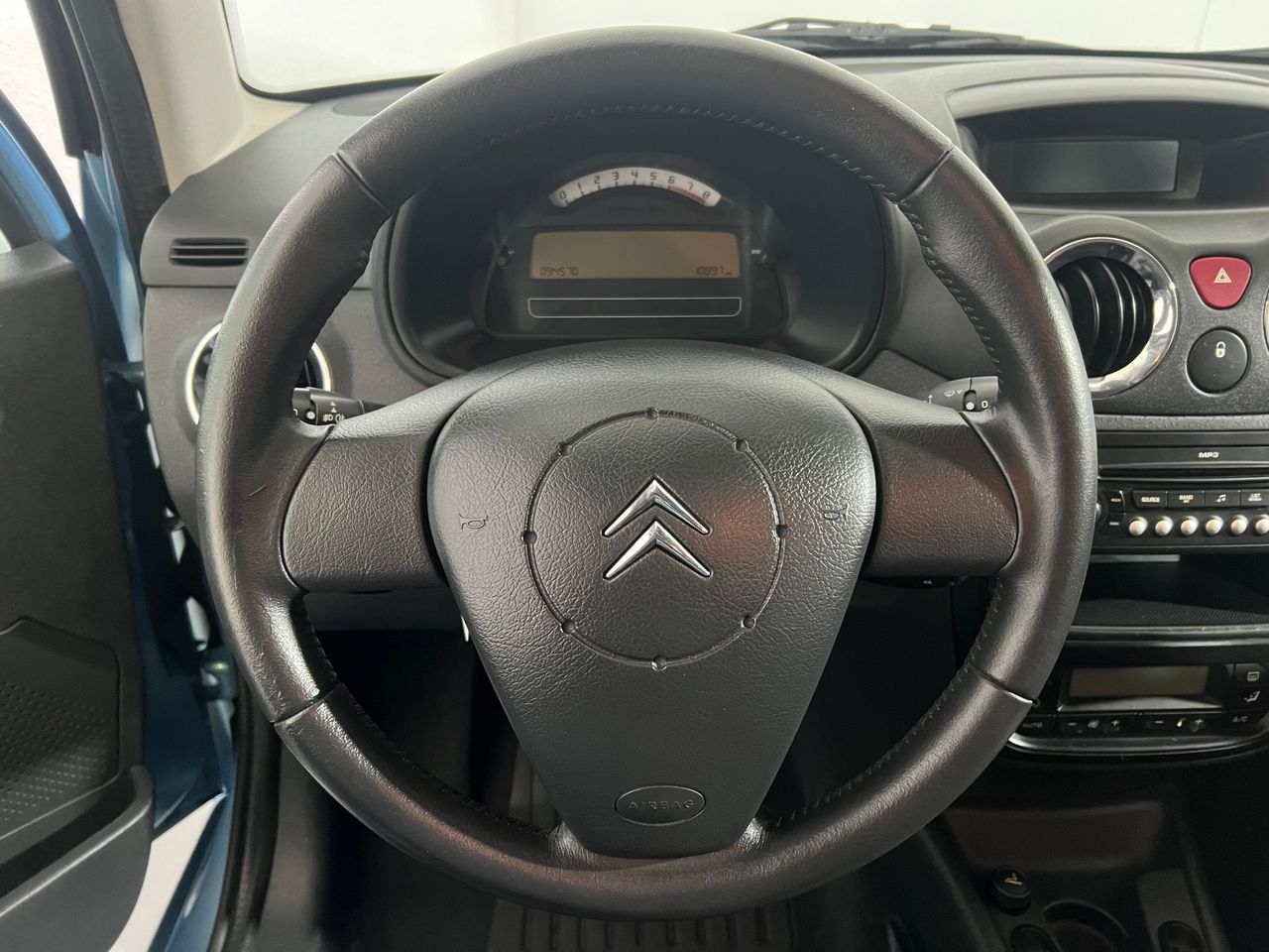 Citroën C3 1.4 EXCLUSIVE 