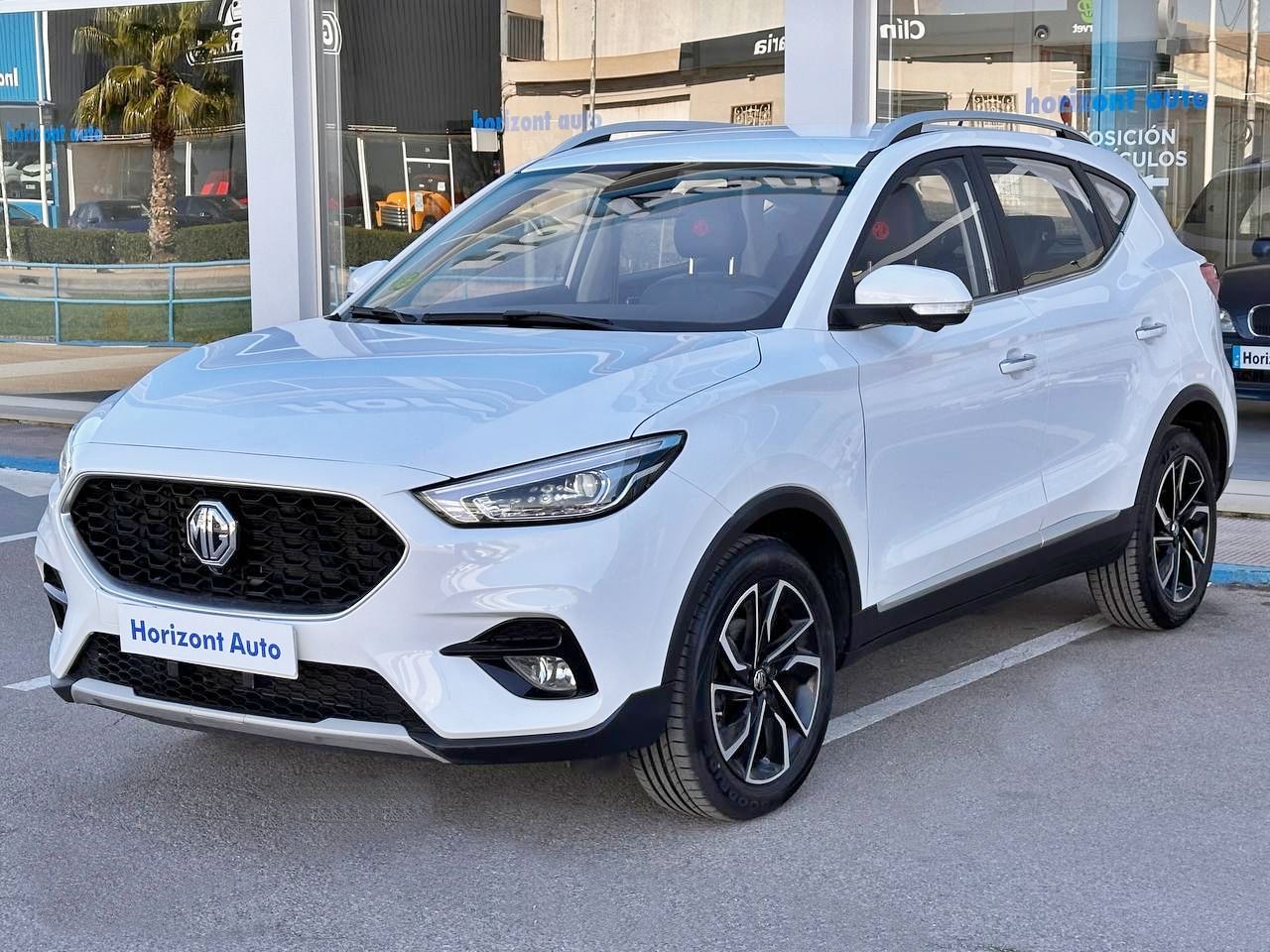 mg zs 2023 / foto grande (3)