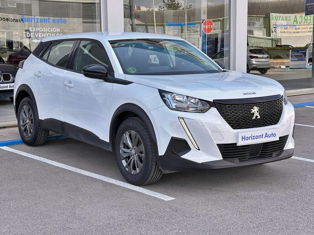 Foto peugeot 2008 2022 /