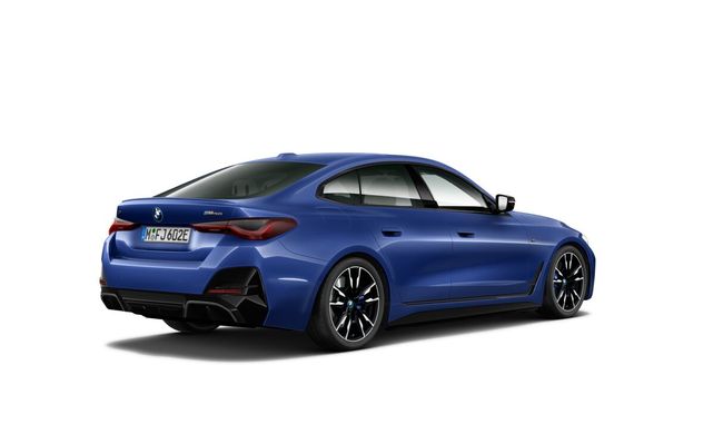 BMW i4 M50