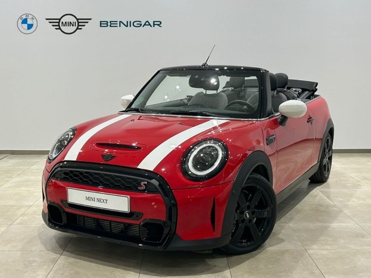 mini cabrio 2024 /
