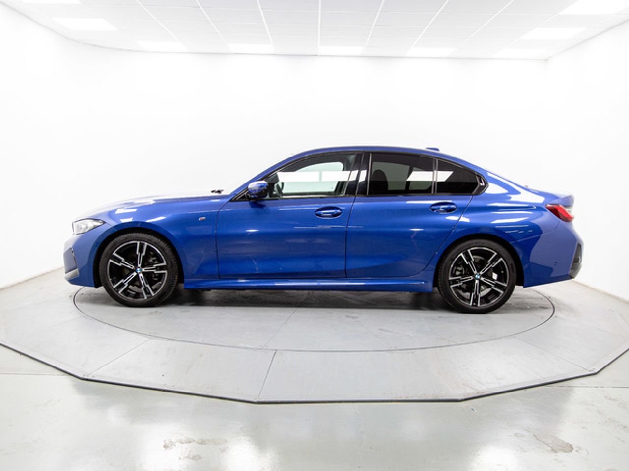 bmw serie 3 2024 / foto grande (3)