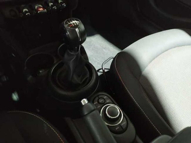 MINI Cooper  100 kw (136 cv)