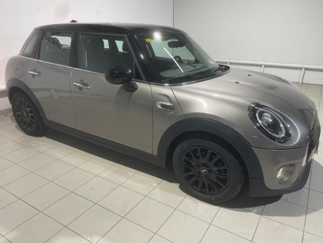 MINI Cooper  100 kw (136 cv)