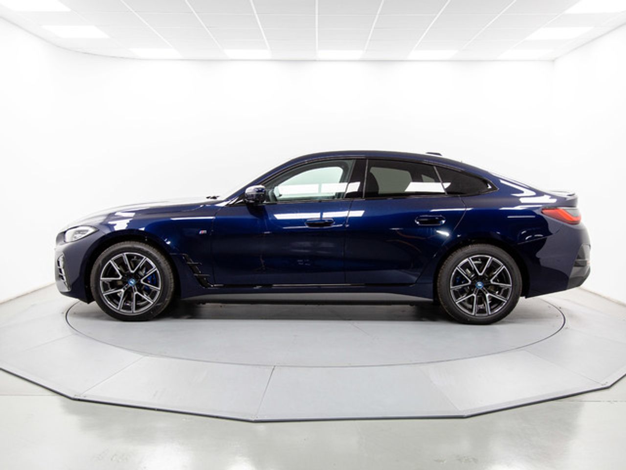 bmw i4 2024 / foto grande (3)