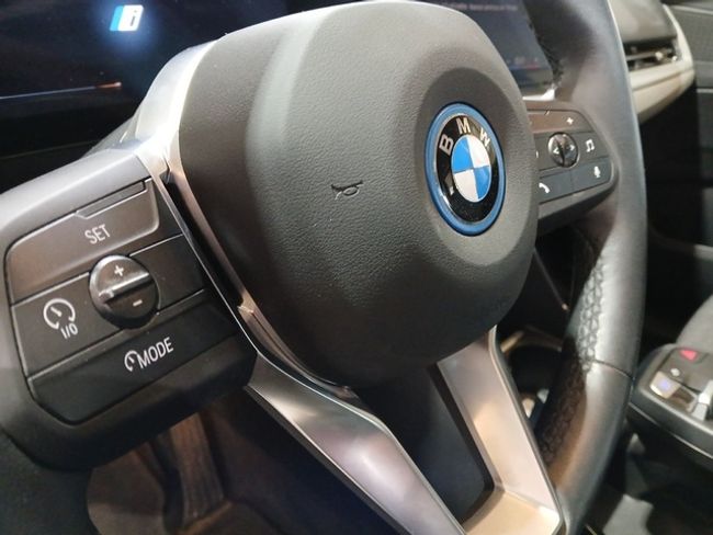 BMW iX1 xdrive30 230 kw (313 cv)