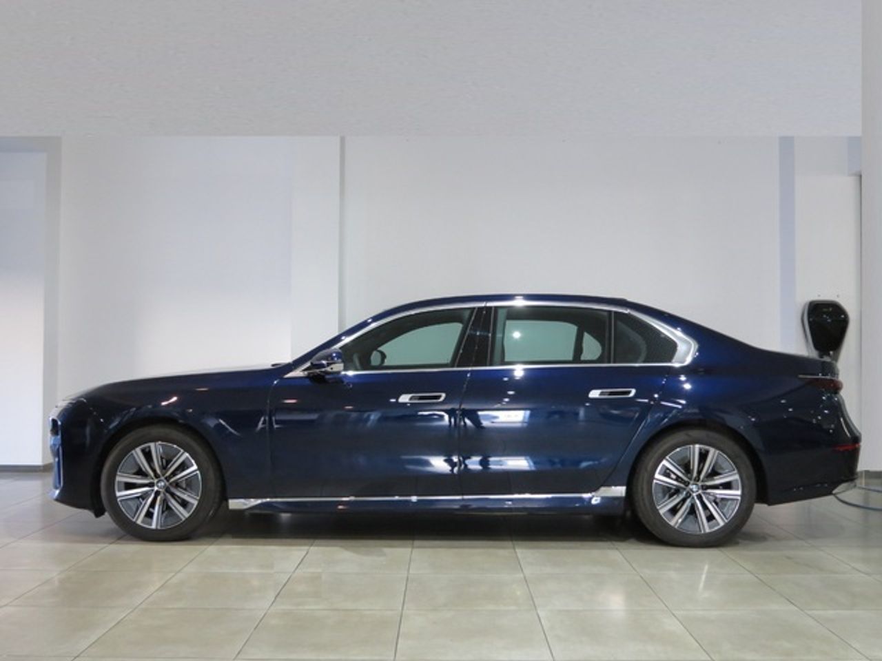 bmw serie 7 2023 / foto grande (3)