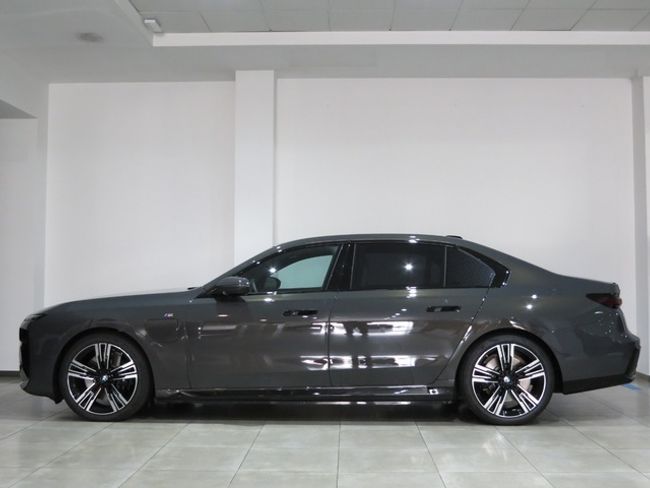 BMW Serie 7 750e xdrive 360 kw (489 cv)