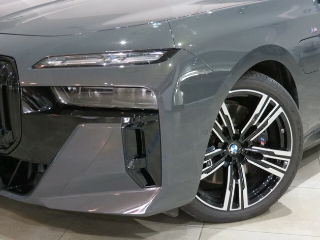 BMW Serie 7 750e xdrive 360 kw (489 cv)