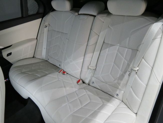 BMW Serie 7 750e xdrive 360 kw (489 cv)