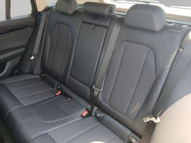 BMW X3 xdrive20d 140 kw (190 cv)