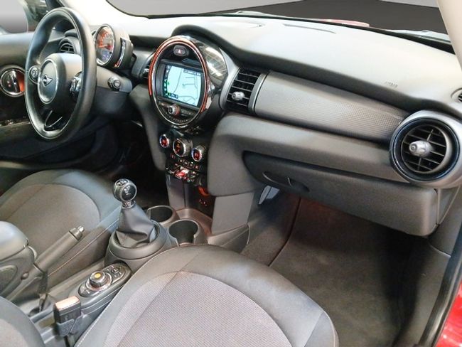 MINI Cooper  100 kw (136 cv)