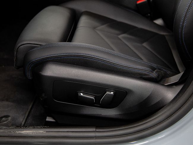 BMW i5 edrive40 touring 250 kw (340 cv)