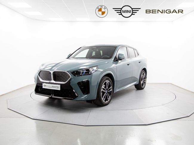BMW iX2 edrive20 150 kw (204 cv)