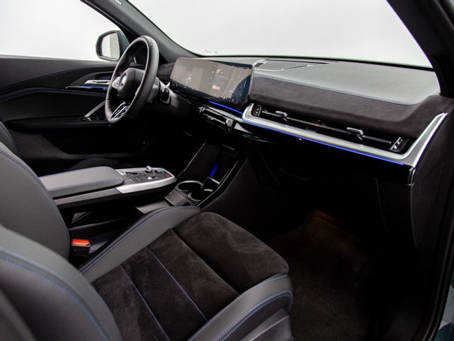 BMW iX2 edrive20 150 kw (204 cv)
