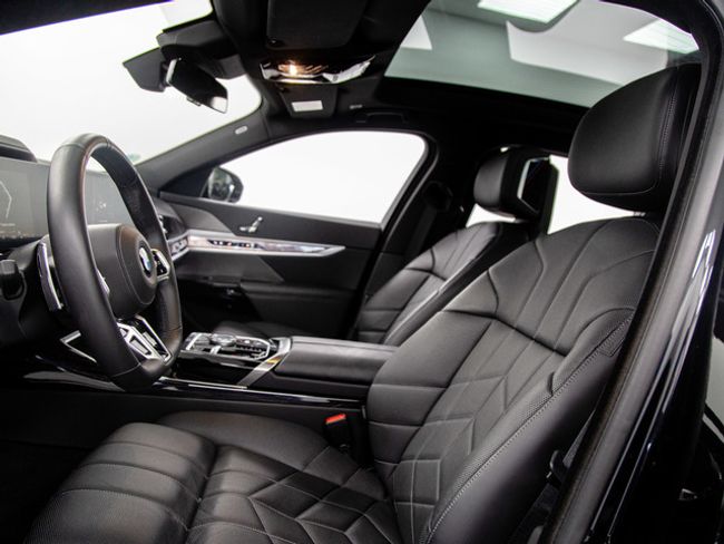 BMW Serie 7 740d xdrive 220 kw (299 cv)