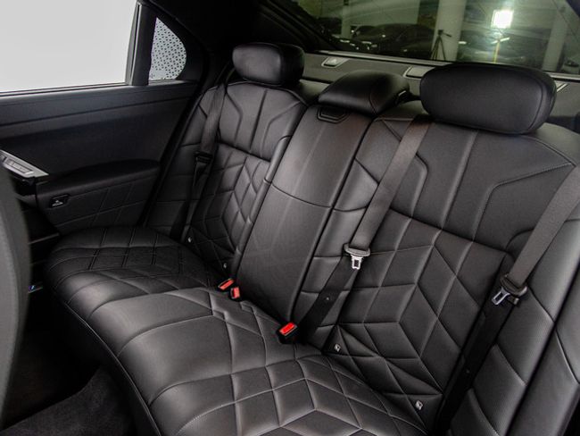 BMW Serie 7 740d xdrive 220 kw (299 cv)
