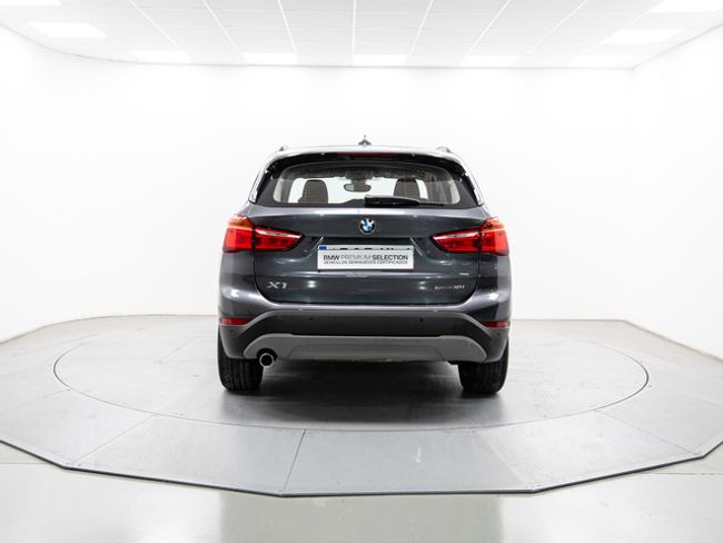 BMW X1 sdrive18i 103 kw (140 cv)