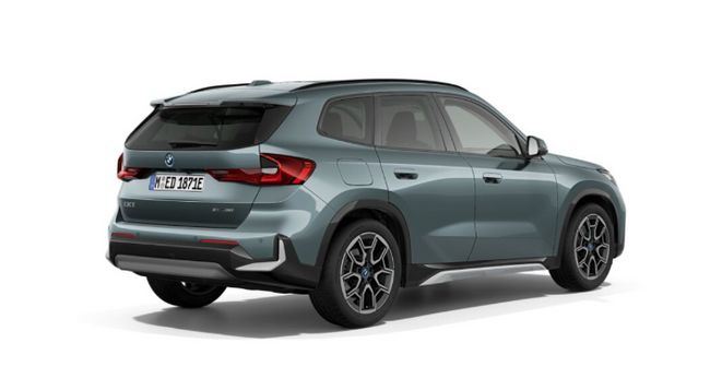 BMW iX1 xDrive30