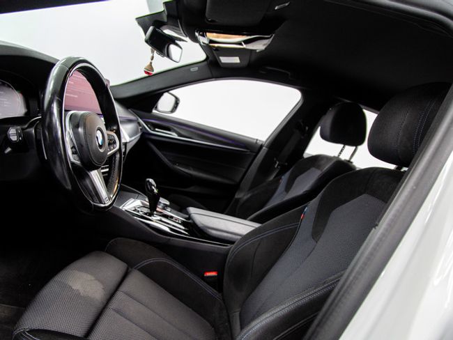 BMW Serie 5 520i 135 kw (184 cv)