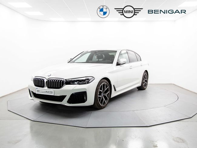 BMW Serie 5 520i 135 kw (184 cv)