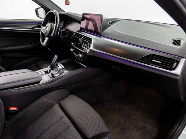 BMW Serie 5 520i 135 kw (184 cv)