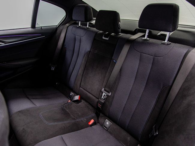 BMW Serie 5 520i 135 kw (184 cv)