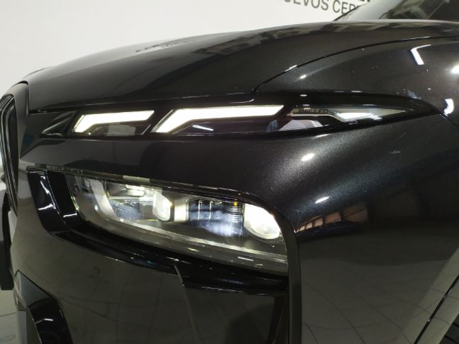 BMW X7 xdrive40d 259 kw (352 cv)