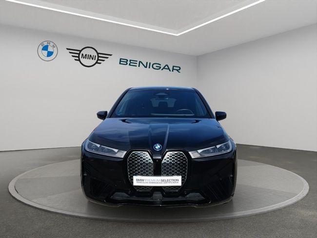 BMW iX xdrive40 240 kw (326 cv)