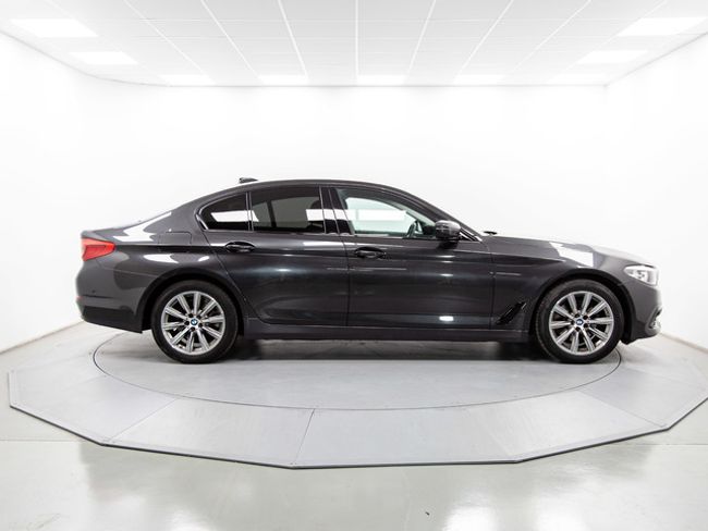 BMW Serie 5 520i 135 kw (184 cv)