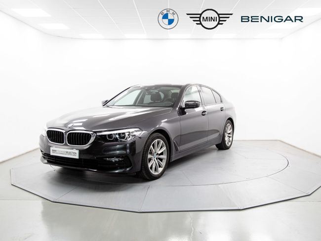 BMW Serie 5 520i 135 kw (184 cv)
