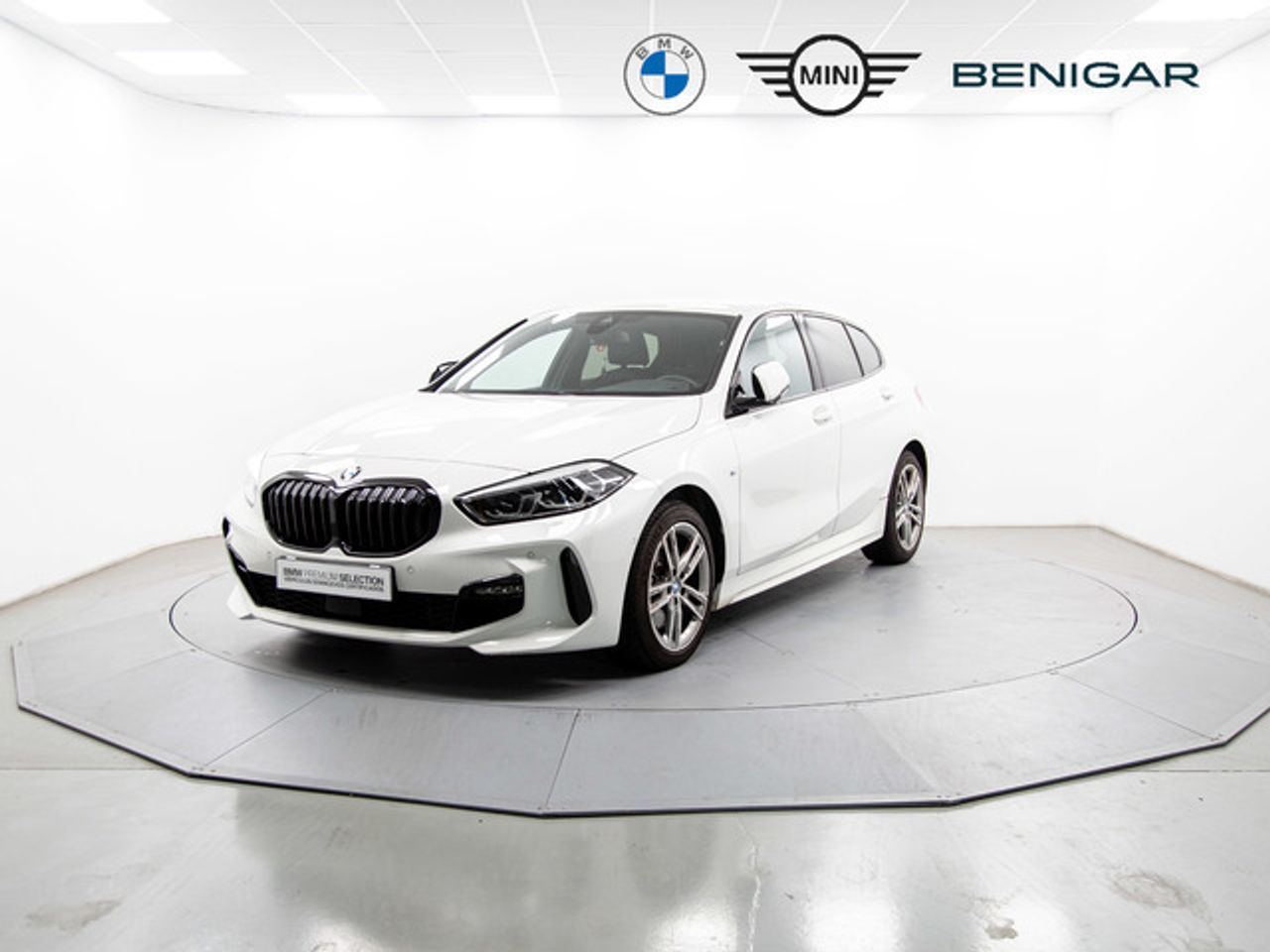 Foto bmw serie 1 2023 /