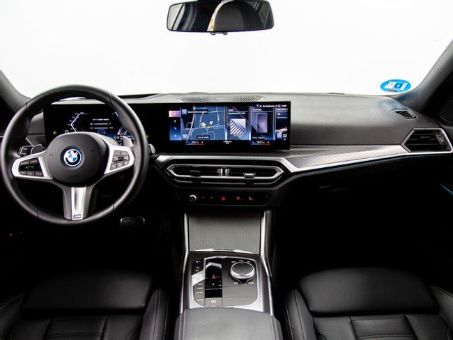 BMW Serie 3 330e xdrive touring 215 kw (292 cv)