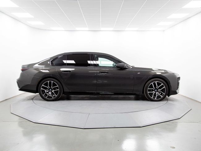 BMW Serie 7 740d xdrive 220 kw (299 cv)
